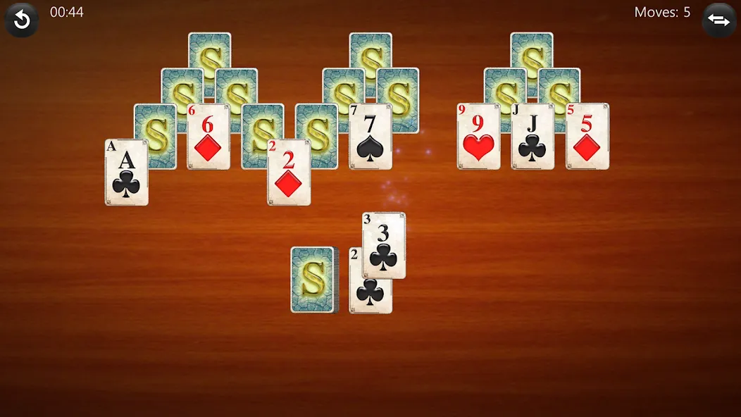 TriPeaks Solitaire — скриншот 2